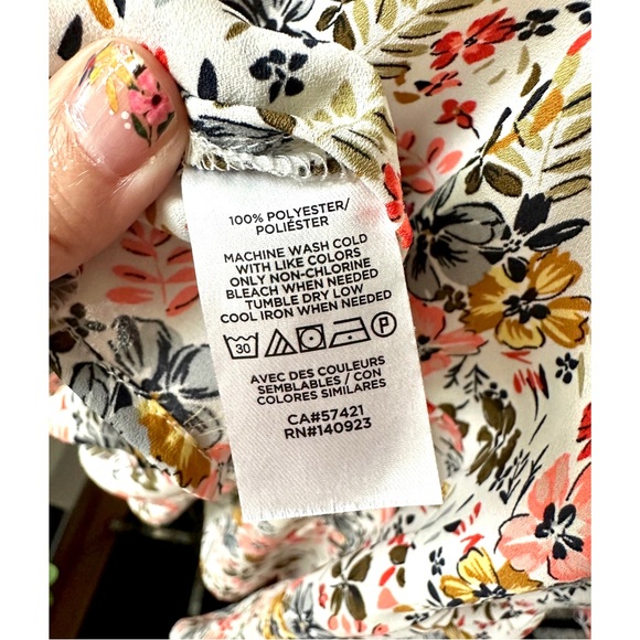 Loft Floral Tiered Top - Picture 12 of 12